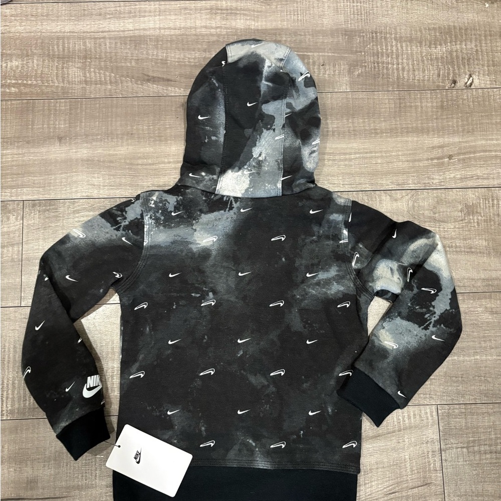 Nike Black and White Patterned Hoodie - Picture 3 of 3